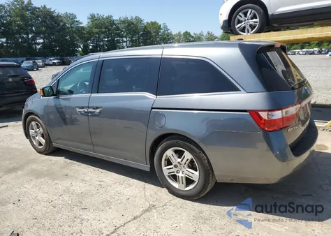 2011 Honda Odyssey Touring из США, поврежденный, VIN 5FNRL5H93BB036462